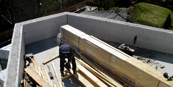 Bild på Byggklars husbyggare som arbetar med Villa Capri i Täby.